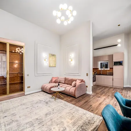 Kalvin District By Stn Budapest