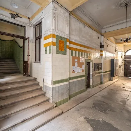 Lägenhet Kalvin District By Stn *