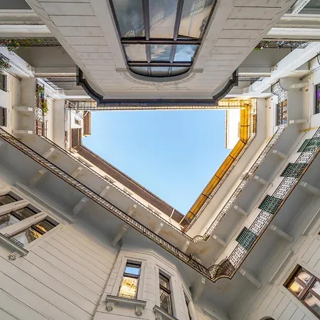 Kalvin District By Stn *