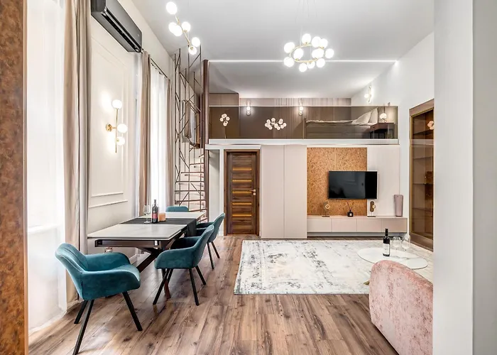 Kalvin District By Stn Budapest